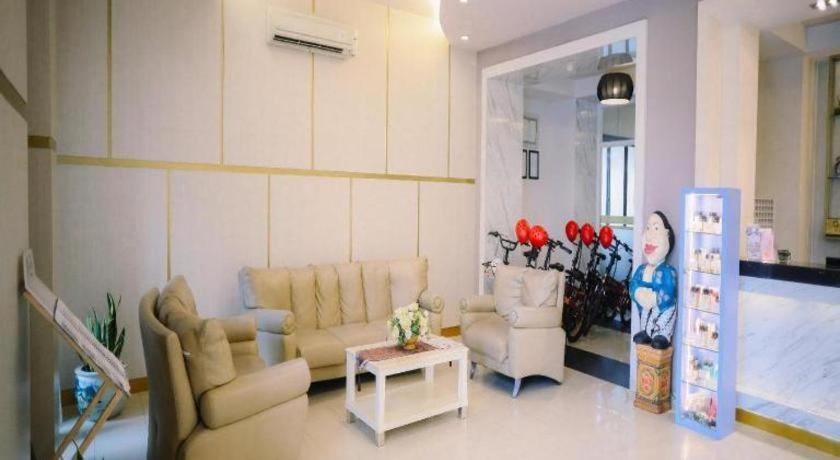 Hotel Grand Malioboro Yogyakarta Extérieur photo