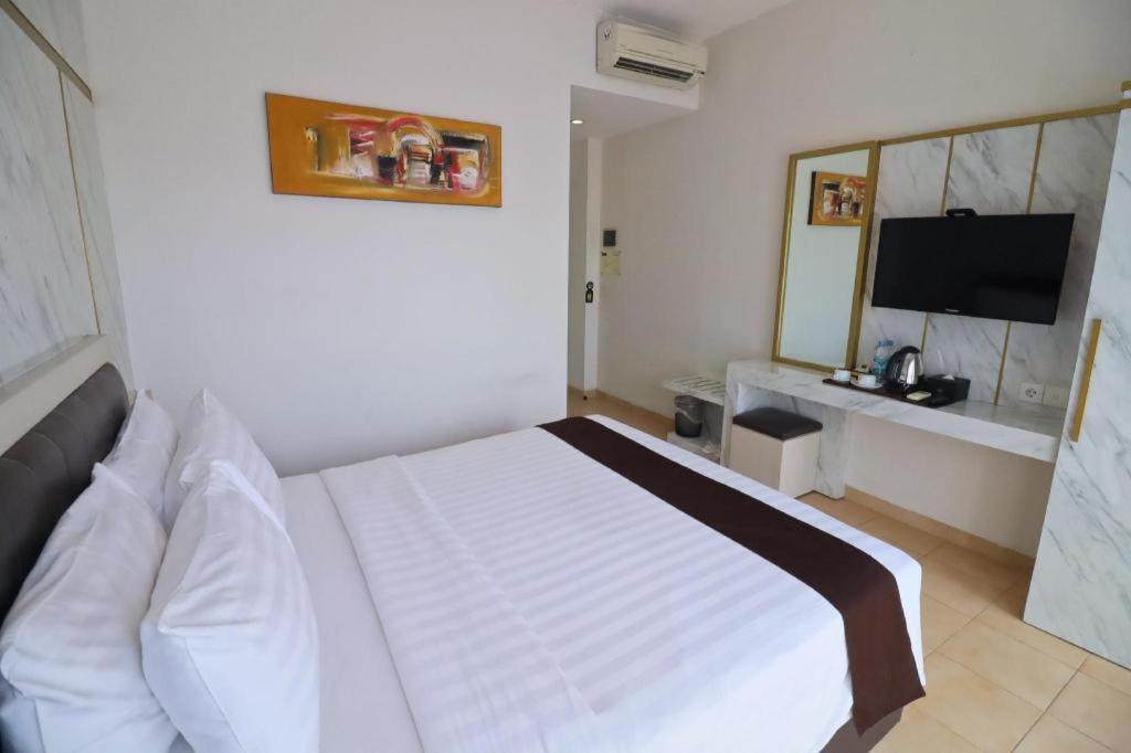 Hotel Grand Malioboro Yogyakarta Extérieur photo
