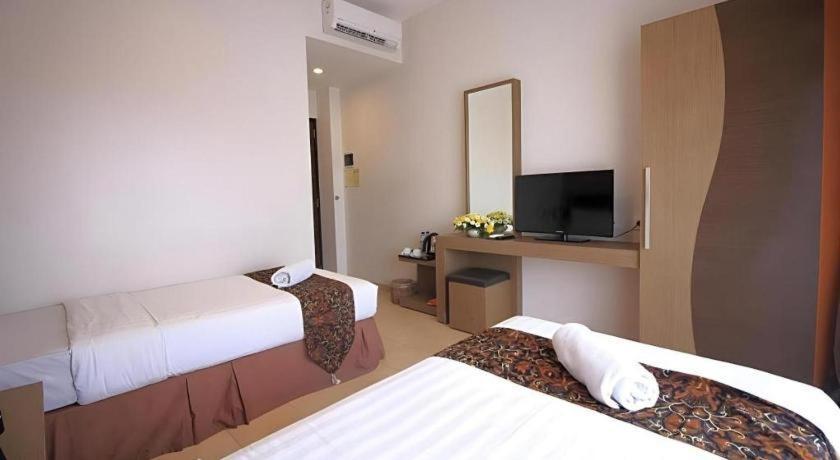 Hotel Grand Malioboro Yogyakarta Extérieur photo