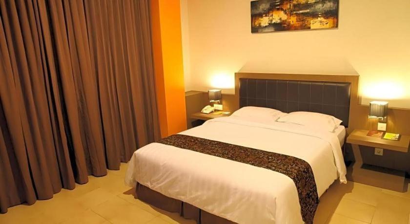 Hotel Grand Malioboro Yogyakarta Extérieur photo